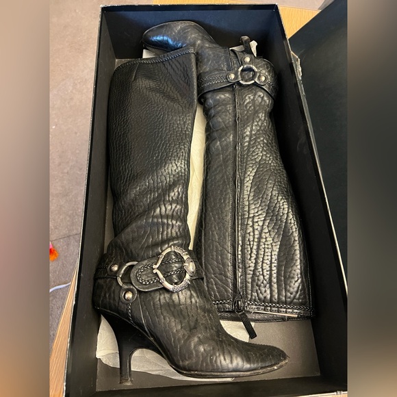 Gianfranco Ferre Women’s Knee-high Black Leather Boots with Silver Ankle Buckle - Picture 1 of 3